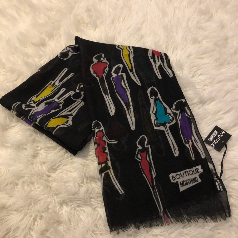 Moschino Scarf